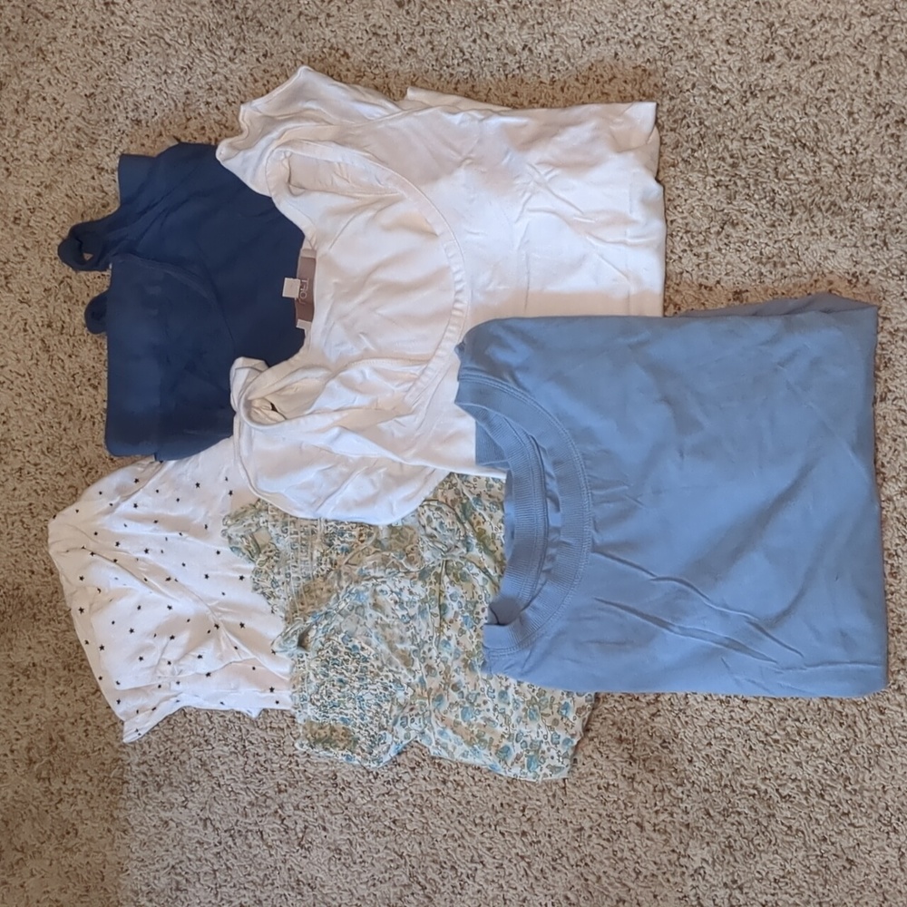 Bundle of 5 tops